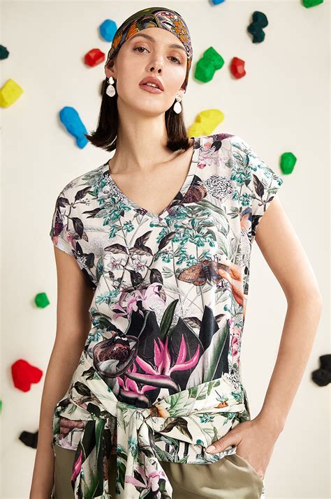 Ubrania damskie - MEDICINE