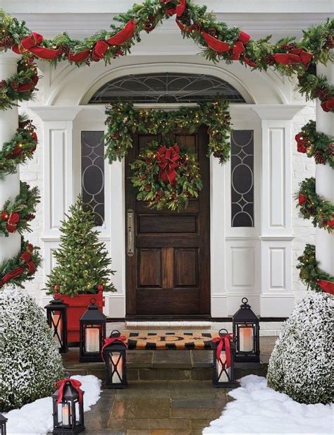 30+ Beautiful Christmas Yard Decorations