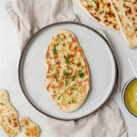 Garlic Naan Bread Recipe - Cup of Yum