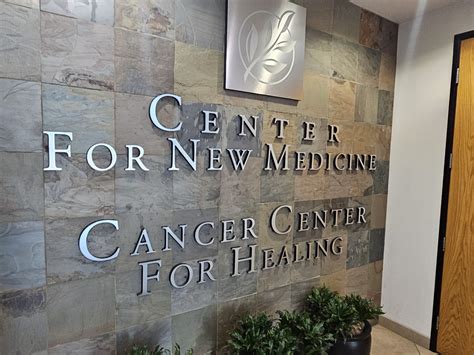 Paracentesis vs Thoracentesis: Comparing Medical Procedures