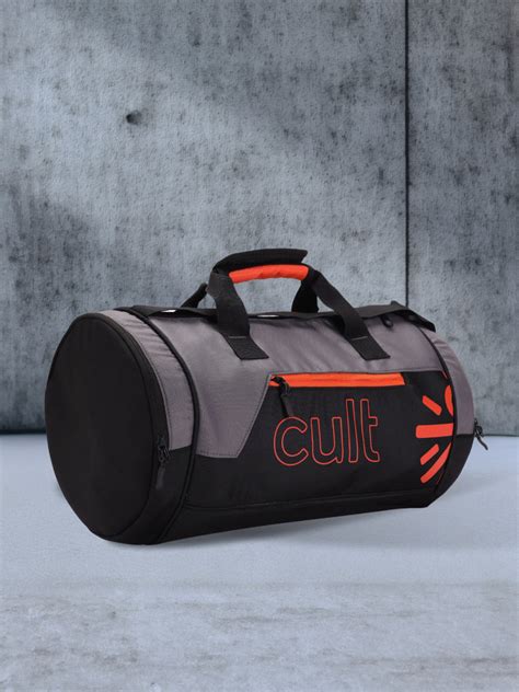 Buy Cult Unisex Grey Duffle Bag with Shoe Compartment Online in India ...