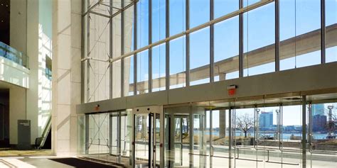 Cobo Center: Expansion – Enclos