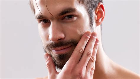 Best Face Wash for Oily Skin in Men | How to Choose the Right One