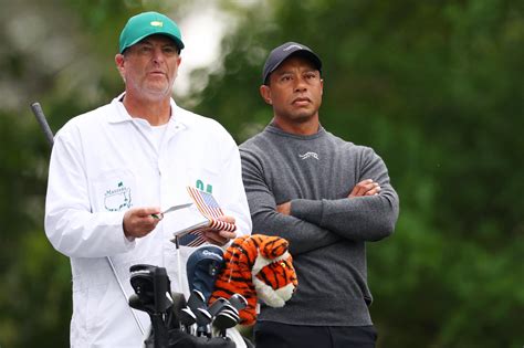 Who is Tiger Woods' caddie? What to know about Lance Bennett, the man ...