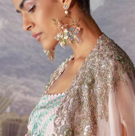 Shaylah Earrings – The Vintage Snob