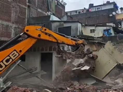 Surat Municipal Corporation Demolition Drive Varachha Zone; PHOTOS ...