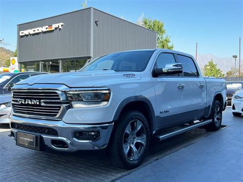 DODGE RAM 1500 LARAMIE 2020 HEMI 5.7 (226236) - Car Concept
