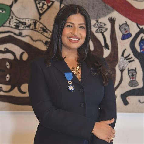 Here's everything that's trending in the world of fashion and luxury ...