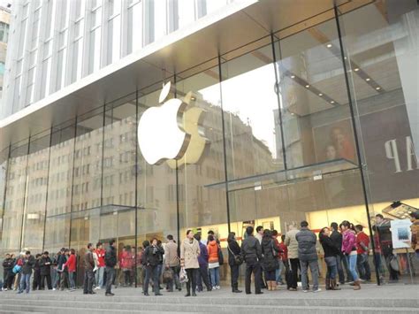 New privacy battle looms after moves by Apple, Google (HT Tech)