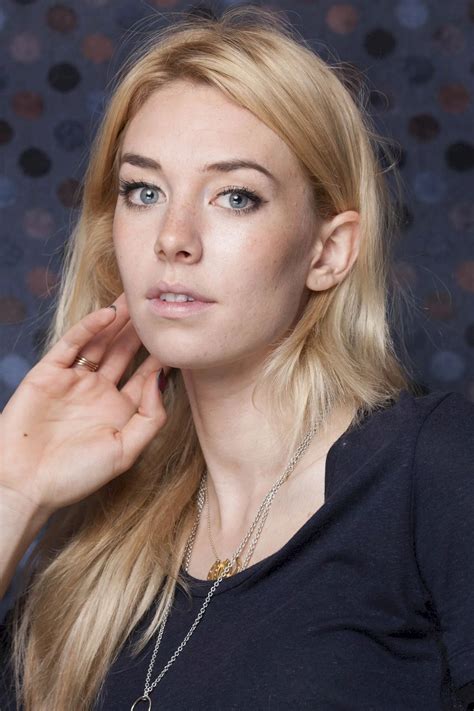 Vanessa Kirby : sa biographie, filmographie, et quelques photos