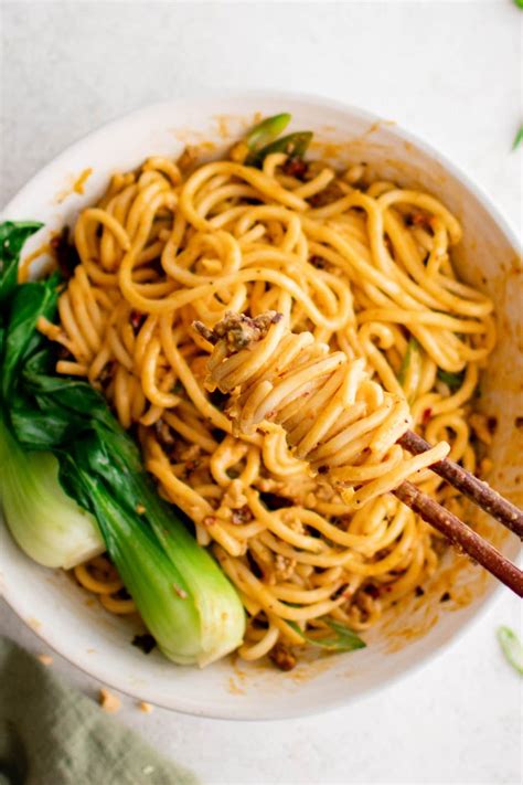 Dan Dan Noodles - The Forked Spoon