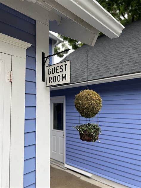 HISTORIC HUTCH HOUSE (Faribault) - Lodging Reviews, Photos, Rate ...