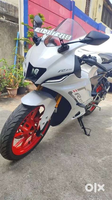 YAMAHA R15 QUICK SHIFTER - Motorcycles in Queens Road, Bengaluru ...