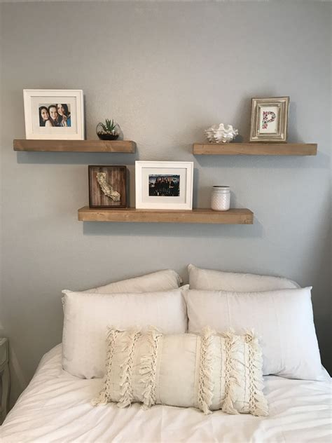 10 Stylish Shelves For The Wall In Your Bedroom