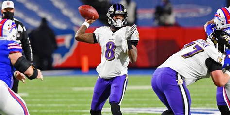 Lamar Jackson Discusses Weight Loss, MVP Seasons