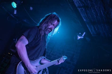 Strangling Wire 的图像结果