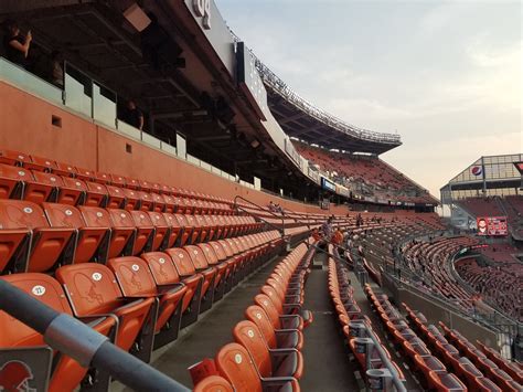 Club Seats at Huntington Bank Field - RateYourSeats.com