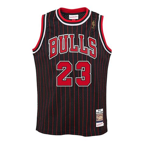 Youth Chicago Bulls Authentic Mitchell & Ness Michael Jordan 1996-97 J ...