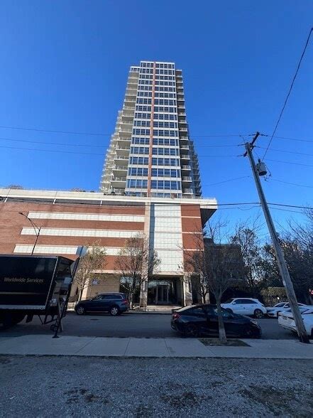 School of the Art Institute of Chicago Off-Campus Housing & Apartments ...