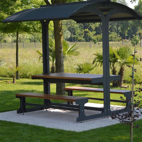 Contemporary picnic table - JAMBOREE - Ferrinox - wooden / recycled ...