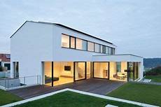 haus in l form satteldach l form in 2020 architektur haus architektur haus in l form satteldach l form in 2020 architektur haus architektur