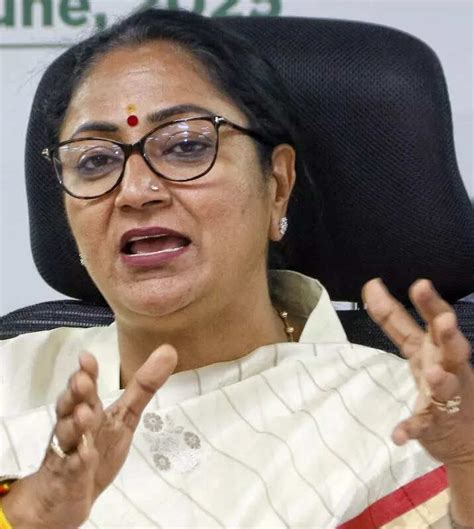 Wall to be built along Najafgarh drain, CM directs corrective measures