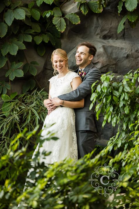 Woodbury Central Park Wedding Photos | Emily + Dustin