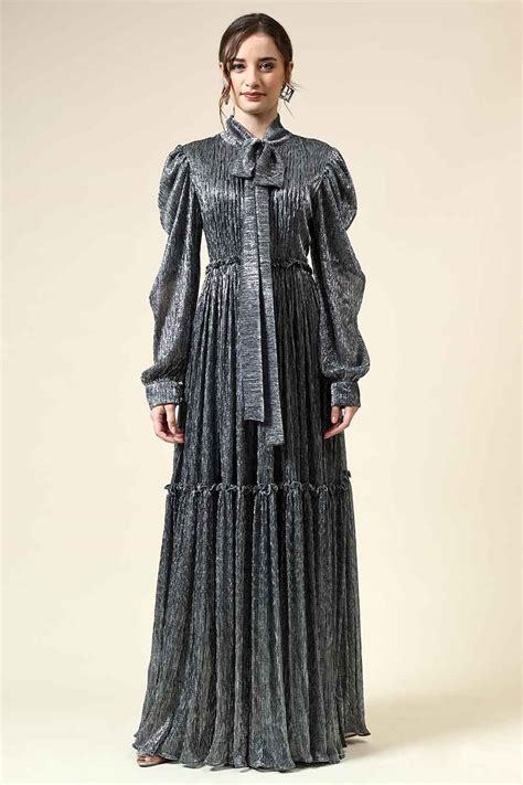 AAKAAR - Contemporary Designer Clothes for Women - House of Designers ...