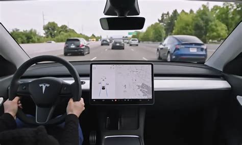 Tesla Auto Pilot Problems 的图像结果