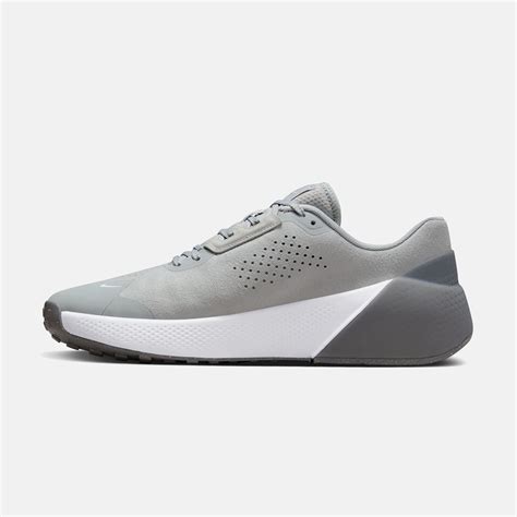 Nike鞋子 的图像结果