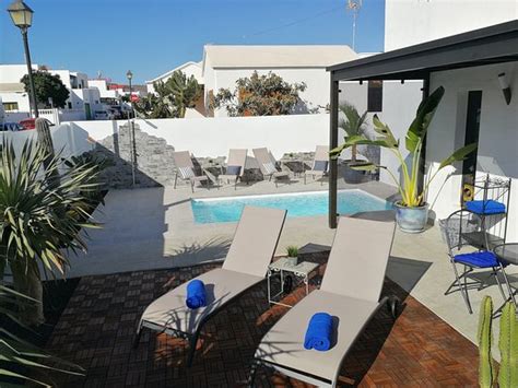 MAGMA ROOMS (Playa Honda) - Lodge Reviews, Photos, Rate Comparison ...