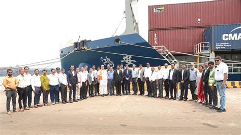 NMPA welcomes the maiden call of Mainline Vessel - M V HONG AN on 14.04 ...