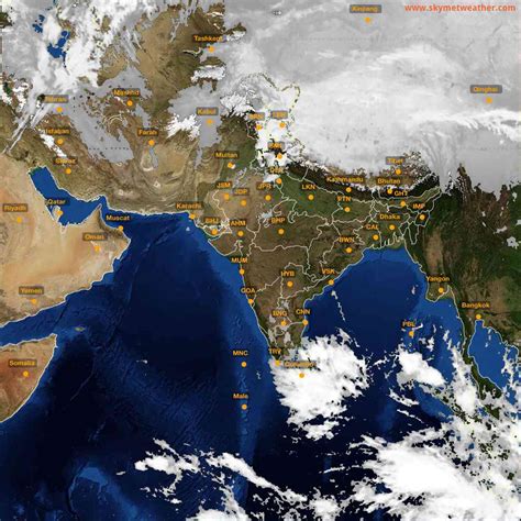 Live INSAT-3D Satellite Image India: Cloud & Rain Animation (2025) | Skymet