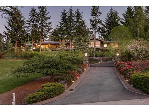 Luxury Homes for Sale in Eugene, Oregon Area - Eugene Realtor | Realtor ...