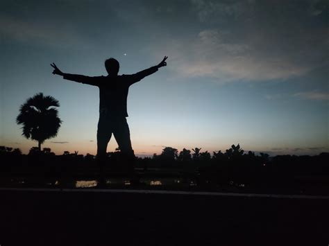 Interview Back Shot 的图像结果