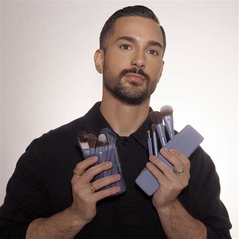 We are often asked how clinician feedback shapes our approach to training and onboarding in practice, and the answer is simple: we listen closely and translate what clinicians need into practical… | Nabla