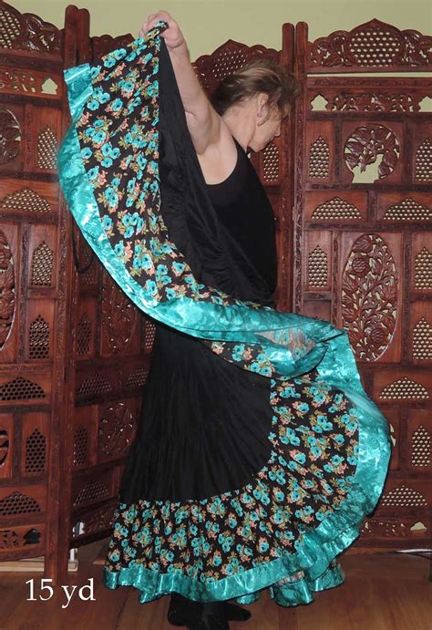 Twist Dance Flying Skirts 的图像结果