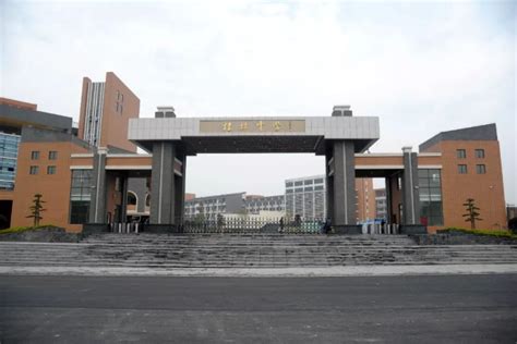 桂林这所中学今年将恢复公办学校性质-桂林生活网新闻中心