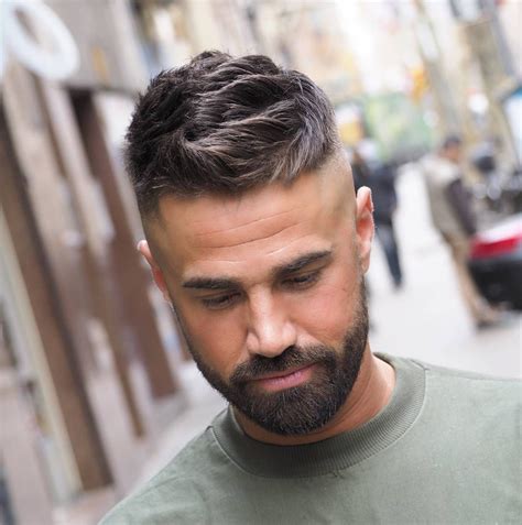 Men s Short Fade Haircuts 2021 - POPULAR MEN'S HAIRCUTS