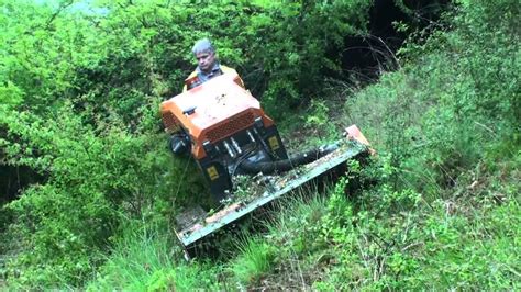 trinciatutto tosaerba da pendenza a radiocomando   YouTube