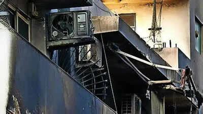 ‘Bhaiya, bacha lo’: Frantic last call as flames spread, family of 5 ...