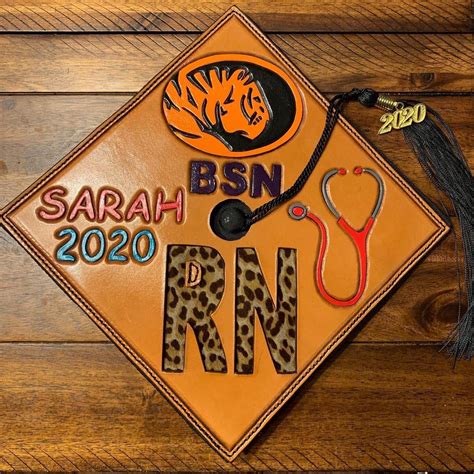 Handmade Graduation Cap 的图像结果