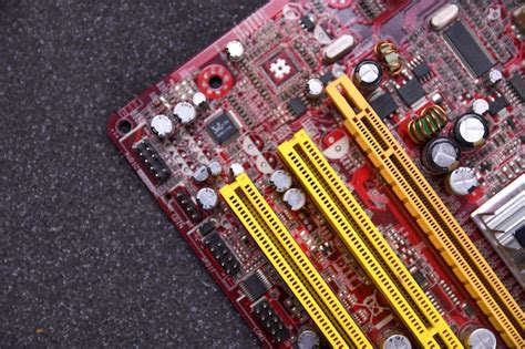 Computer Components Store 的图像结果