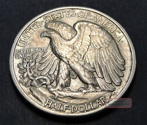 1942 - D Walking Liberty Half Dollar Coin. (1135)