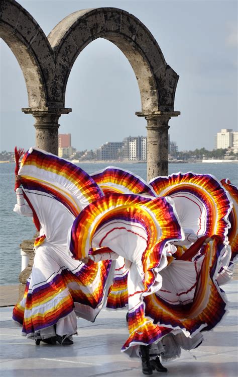 #iheartpuertovallarta | Mexico travel, Folk dance, Mexico culture