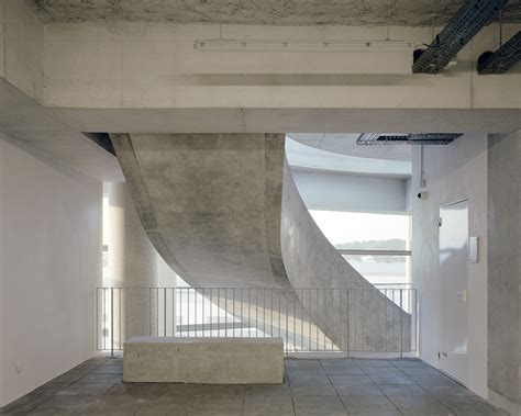 画廊 波尔多 Brazza UCPA 体育驿站 / NP2F - 21