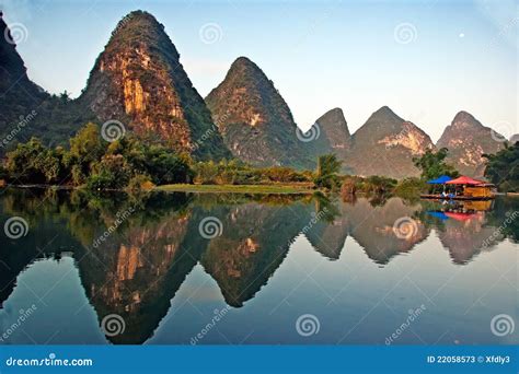Beauty Of Yangshuo Karst In Guilin, China Stock Photos - Image: 22058573