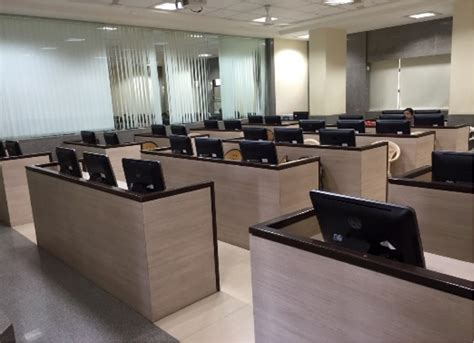 Narsee Monjee College of Commerce and Economics Admission, Courses ...