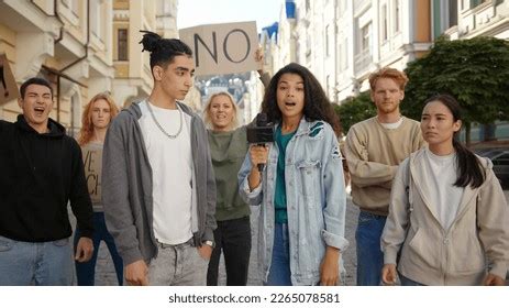 Interview Sign Posts 的图像结果