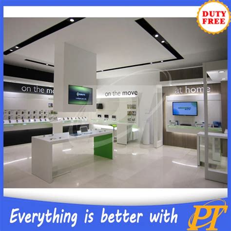 Computer Shop 的图像结果